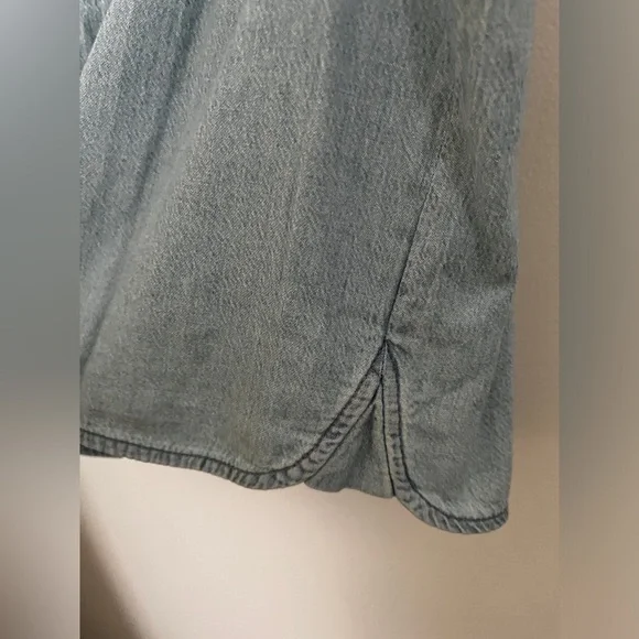 Denim Ruffled U-Neck Crop Top XL - Picture 8 of 8